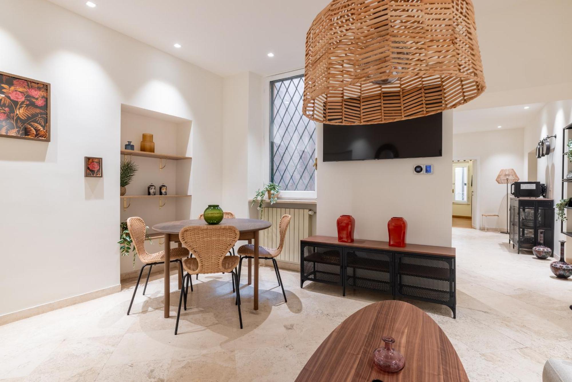 Charming 3 Bedroom Apartment In The Historic Center Řím Exteriér fotografie